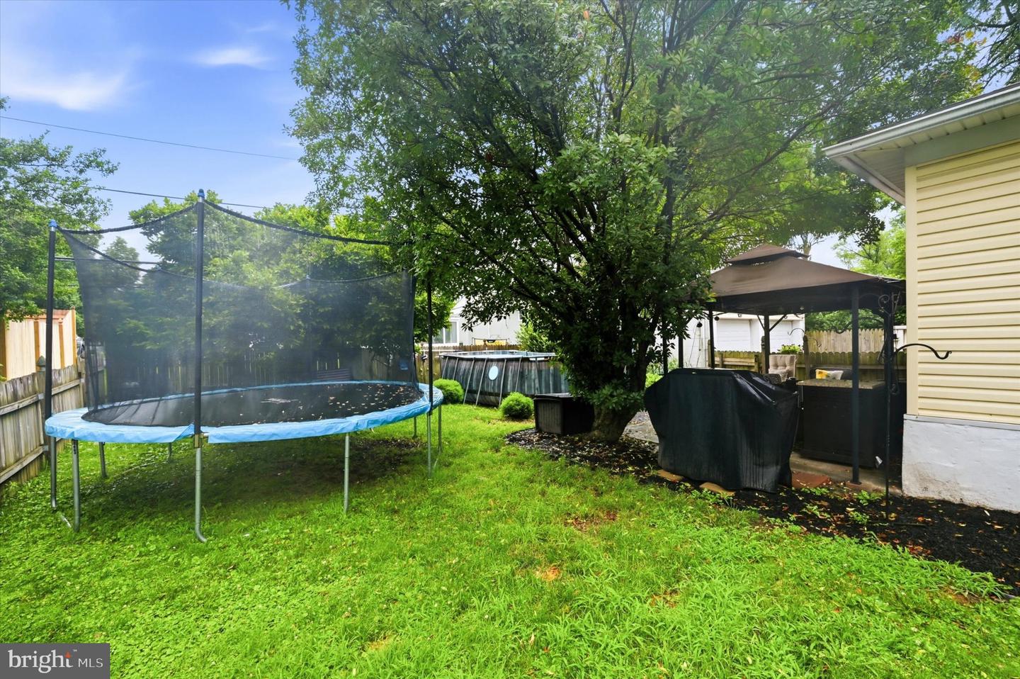2113 Susquehanna Rd Property Photo 15