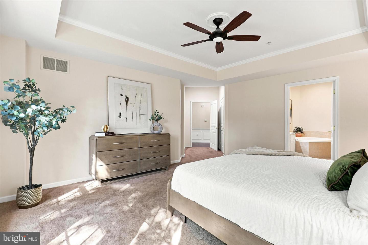 6102 Lilac Ct Property Photo 11