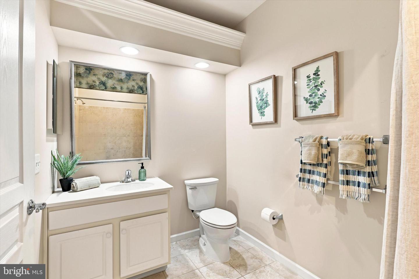 6102 Lilac Ct Property Photo 17