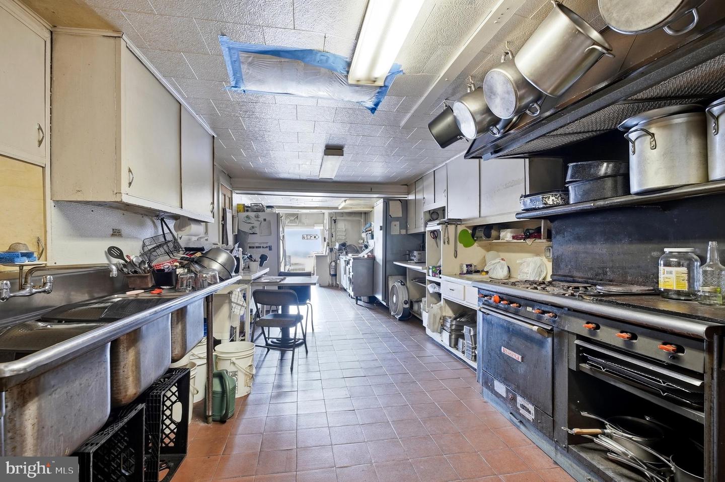 101 E Broad St Property Photo 30