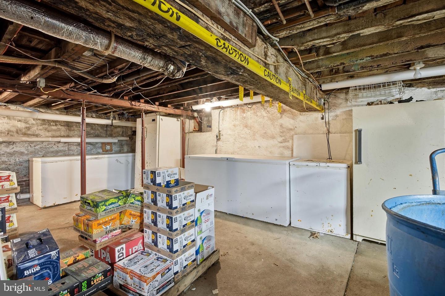 101 E Broad St Property Photo 39