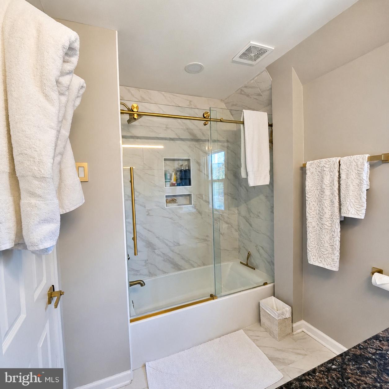 2344 Kenderton Ave Property Photo 12