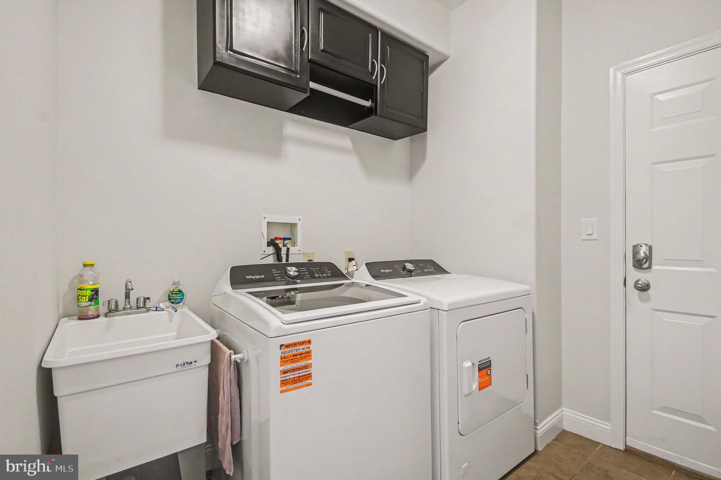 2202 Smithfield Ct Property Photo 18