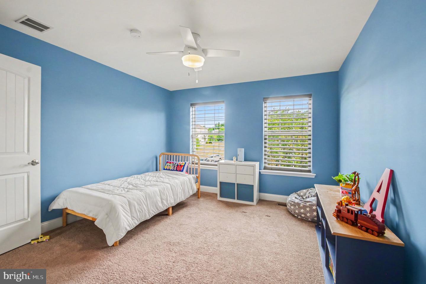 2202 Smithfield Ct Property Photo 22