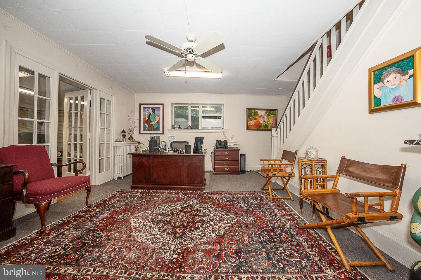40 Rock Hill Rd Property Photo 4