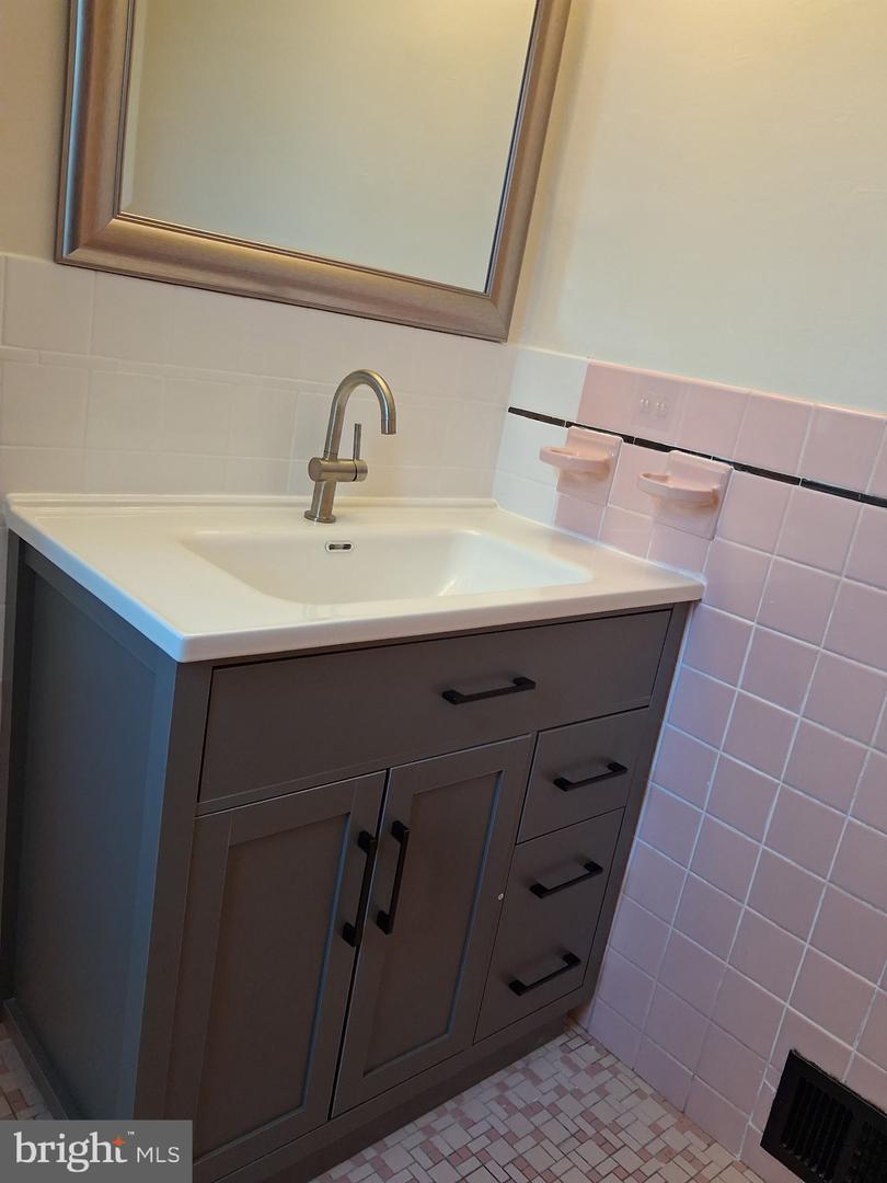 152 E Church Rd Property Photo 21