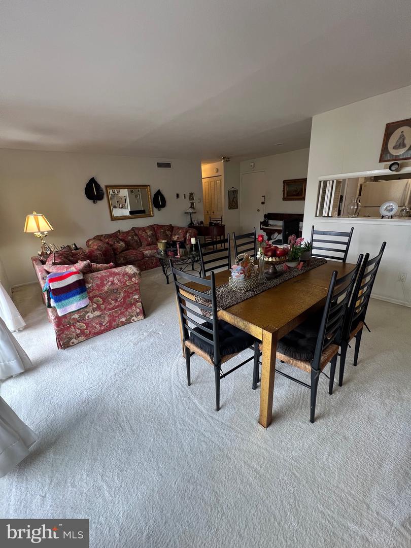 1610 The Fairway #401w Property Photo 6
