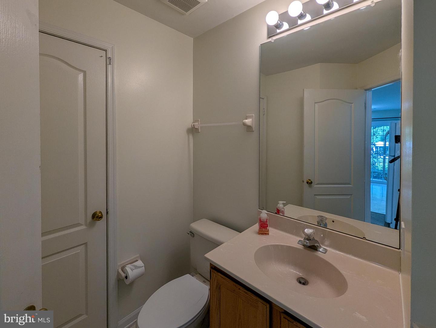 7102 Union Ct Property Photo 12