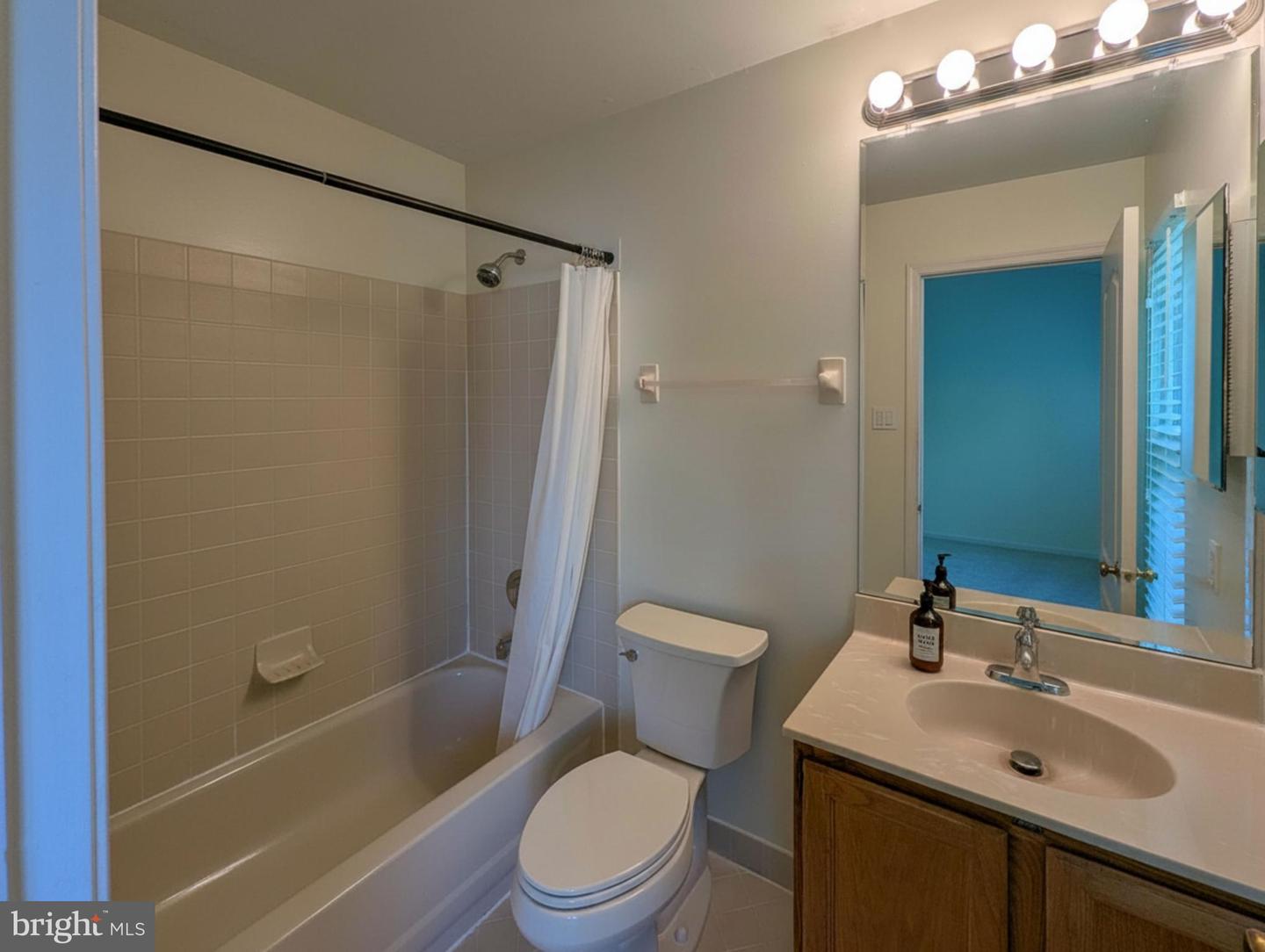 7102 Union Ct Property Photo 17