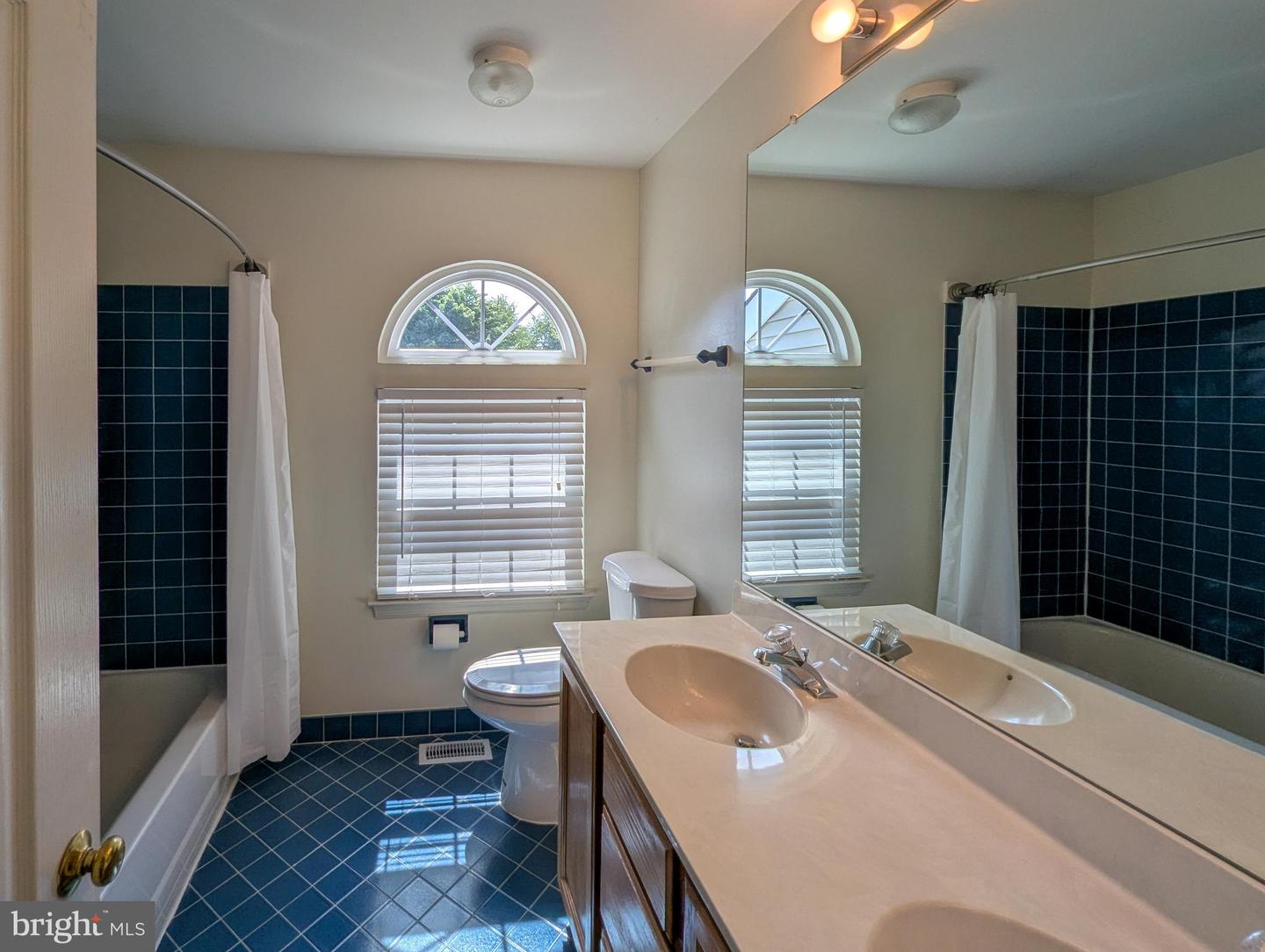 7102 Union Ct Property Photo 18