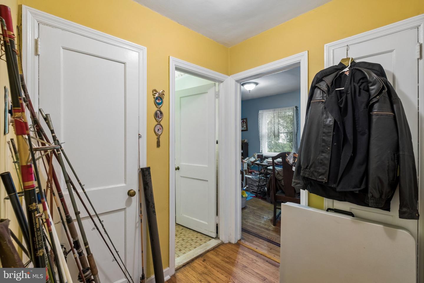 662 Shoemaker Ln Property Photo 11