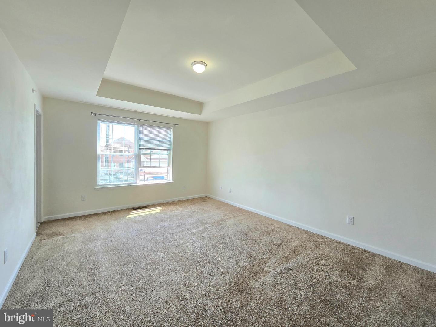 1045 Chapman Cir Property Photo 8