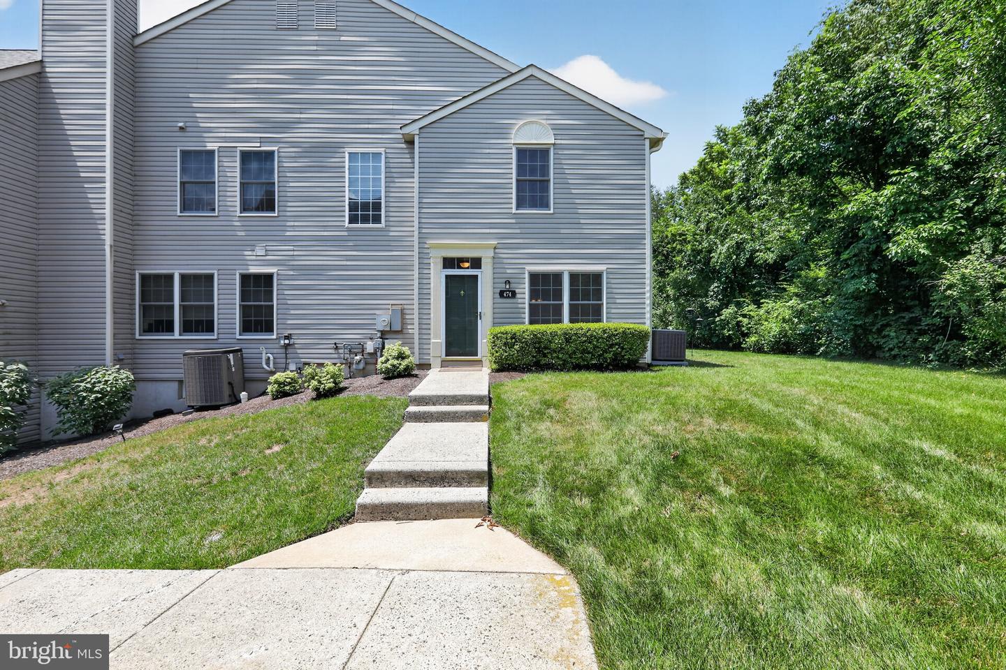 474 Stoneglen St Property Photo 1