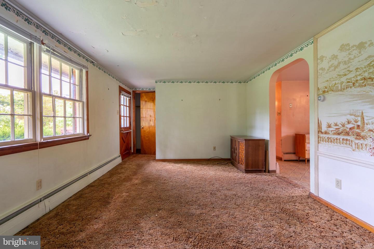 3106 Kutztown Rd Property Photo 4