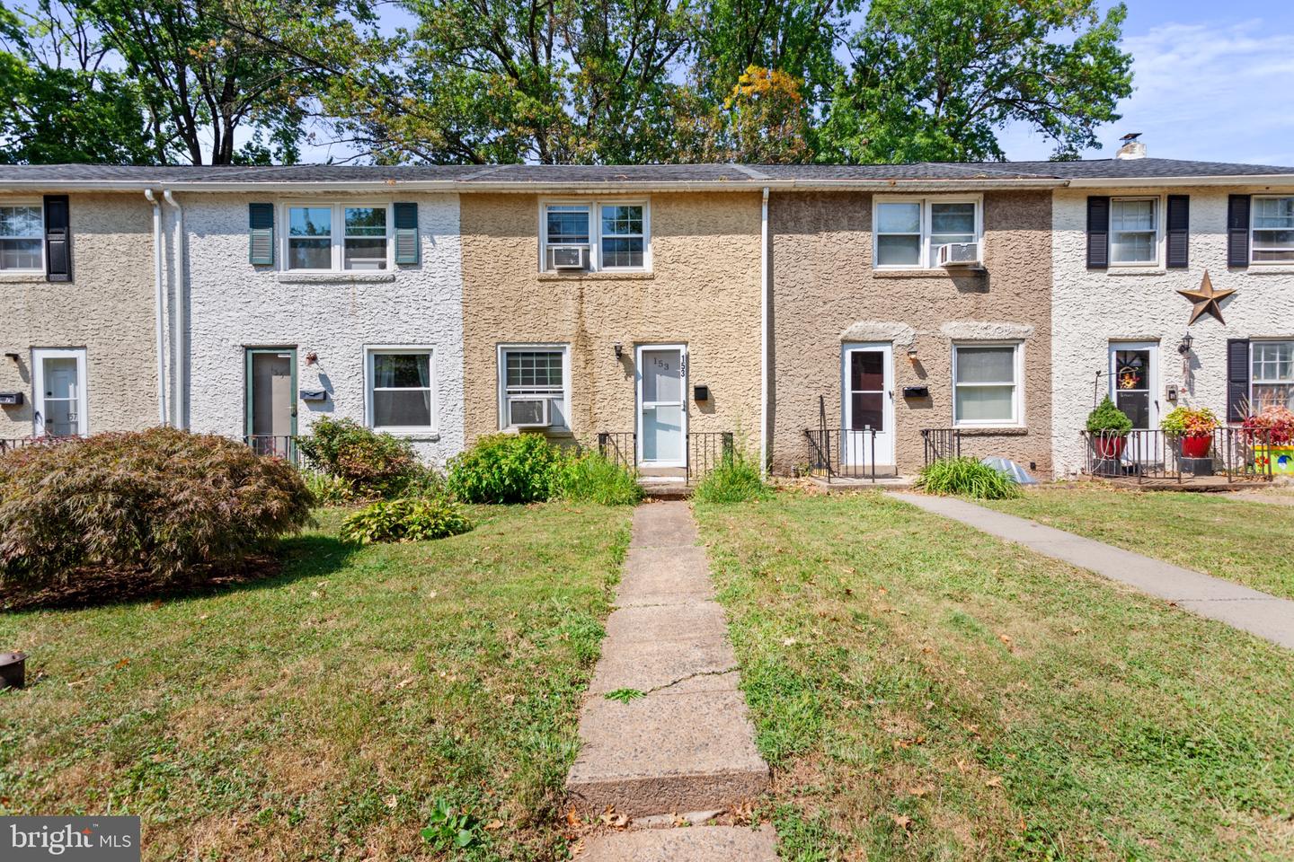 153 Sunrise Ln # Property Photo 1