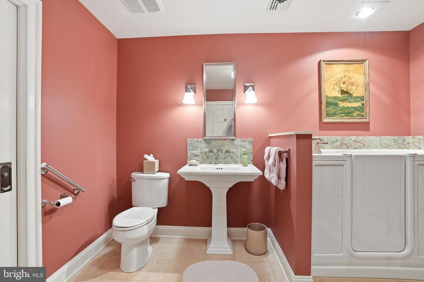 643 Harleysville Pike Property Photo 86