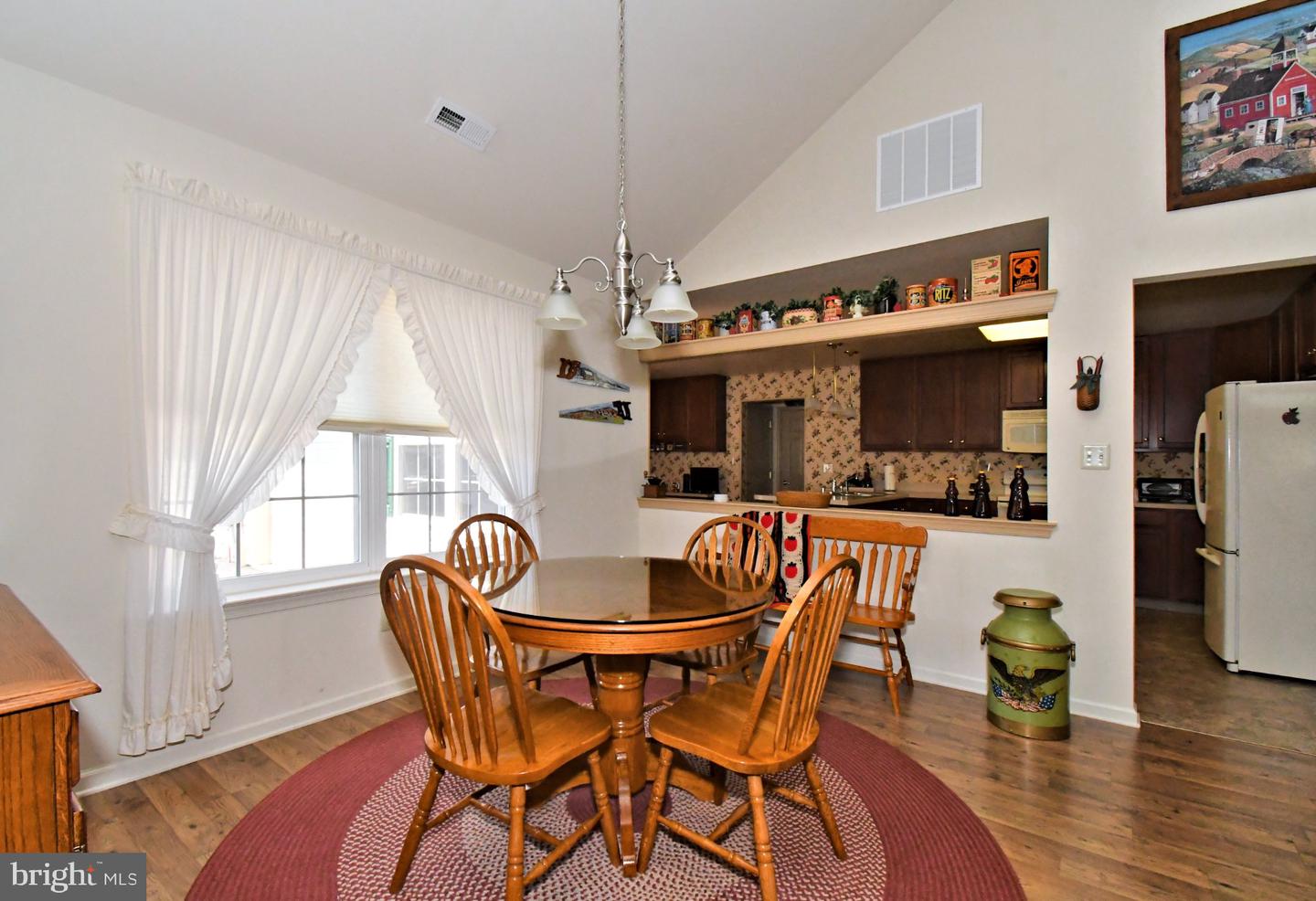 138 Arbour Ct Property Photo 7