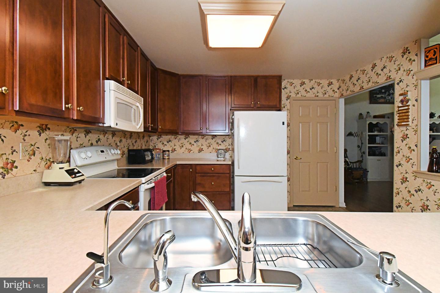 138 Arbour Ct Property Photo 13