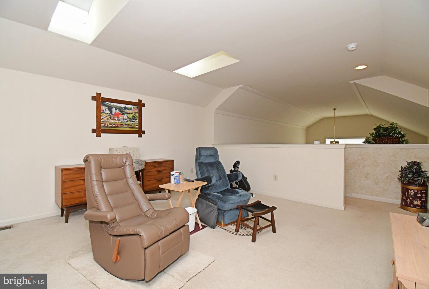 138 Arbour Ct Property Photo 30