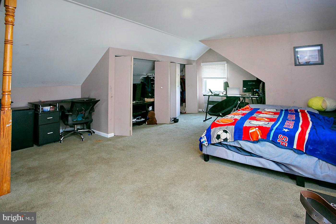 2916 Whitehall Rd Property Photo 20