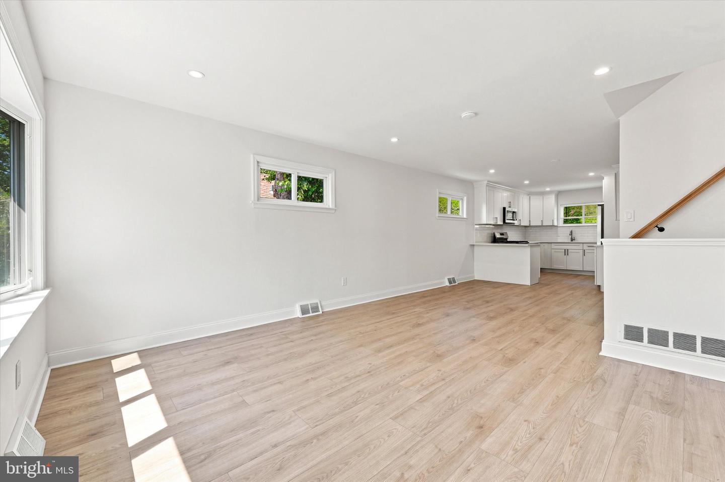 152 Egerton Ave # Property Photo 2