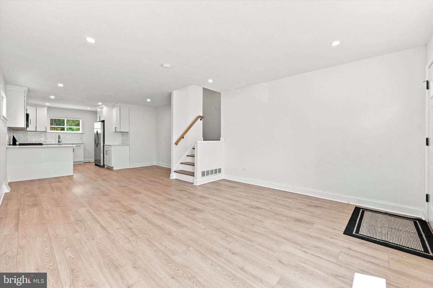 152 Egerton Ave # Property Photo 3
