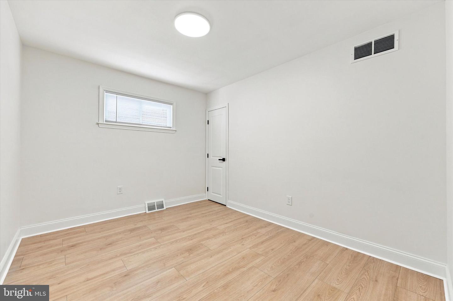 152 Egerton Ave # Property Photo 20