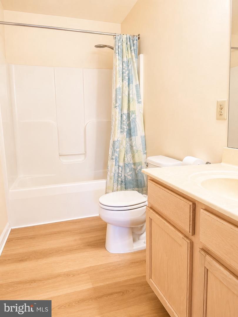4037 Runnymead Dr Property Photo 26