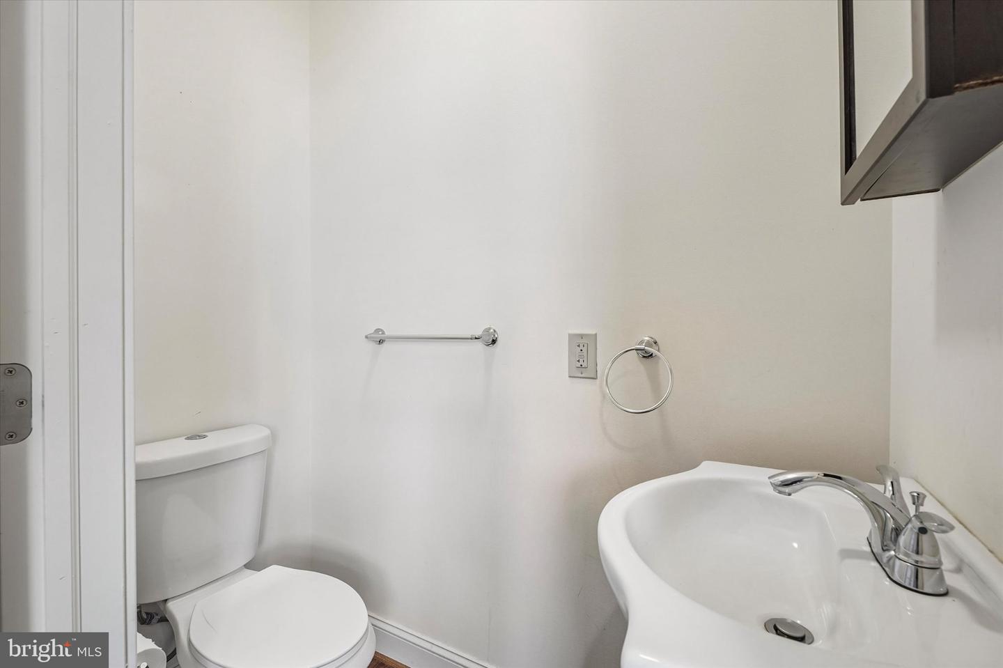 439 Ford St Property Photo 15