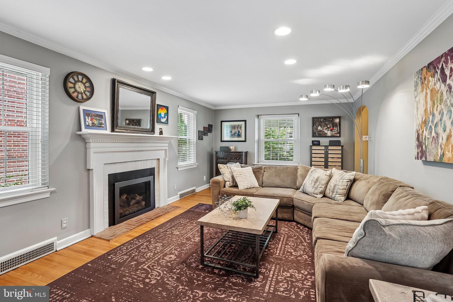 510 Cynwyd Cir Property Photo 4