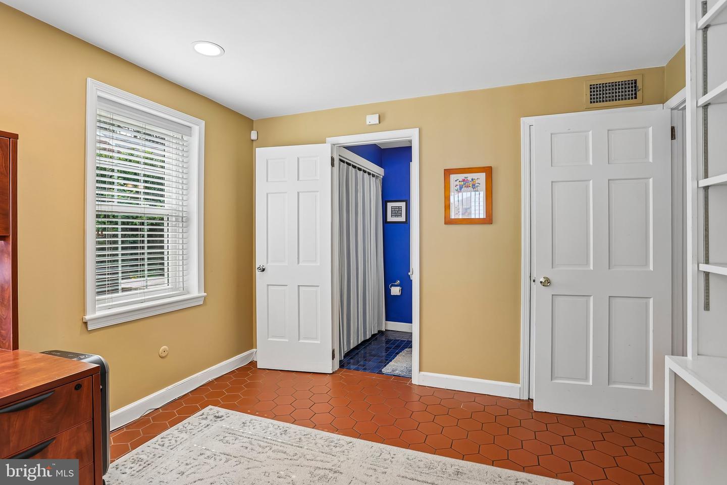 510 Cynwyd Cir Property Photo 16