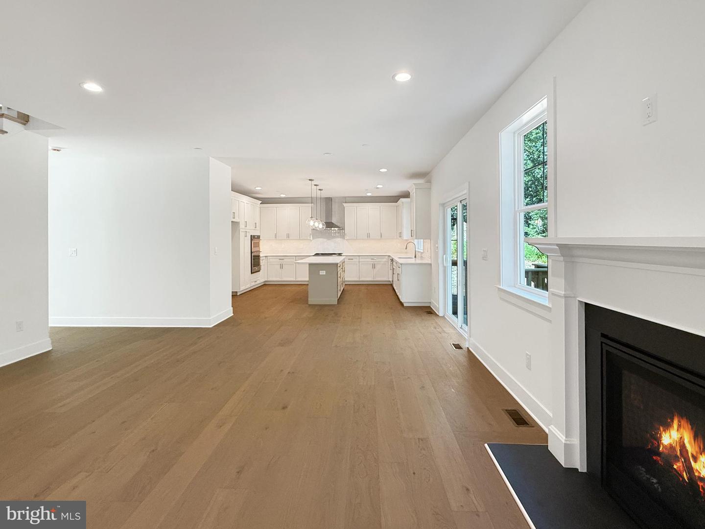 1823 N Line St Property Photo 18