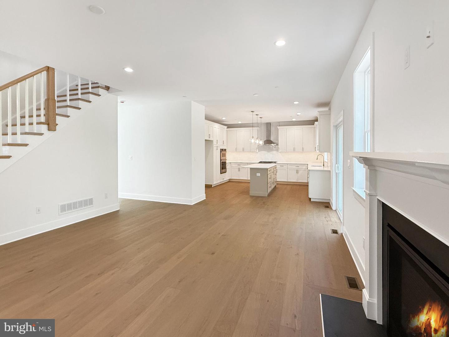 1823 N Line St Property Photo 19
