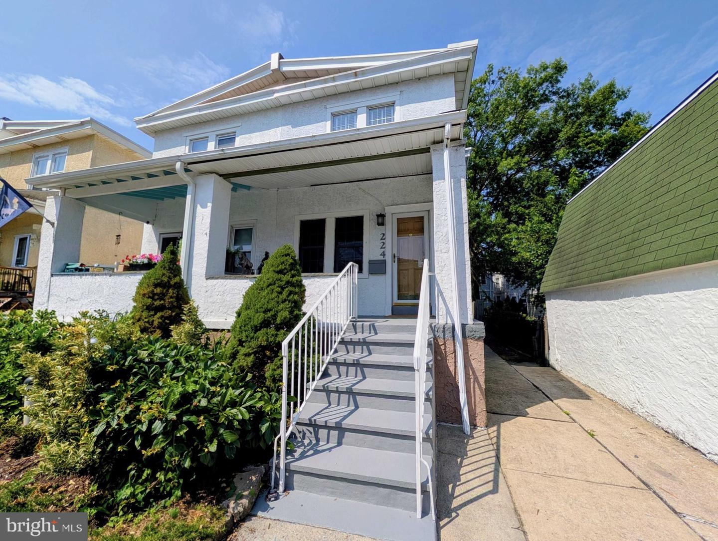 224 Williams Ave Property Photo 1