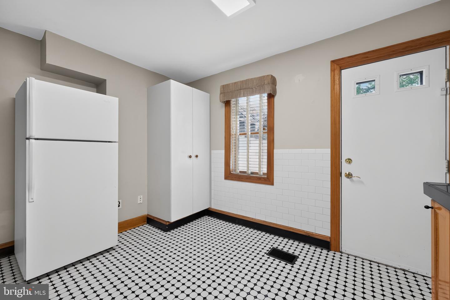 224 Williams Ave Property Photo 17