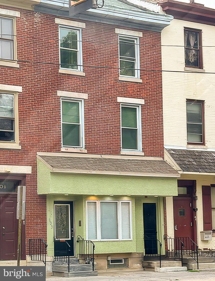 603 Swede St Property Photo 2
