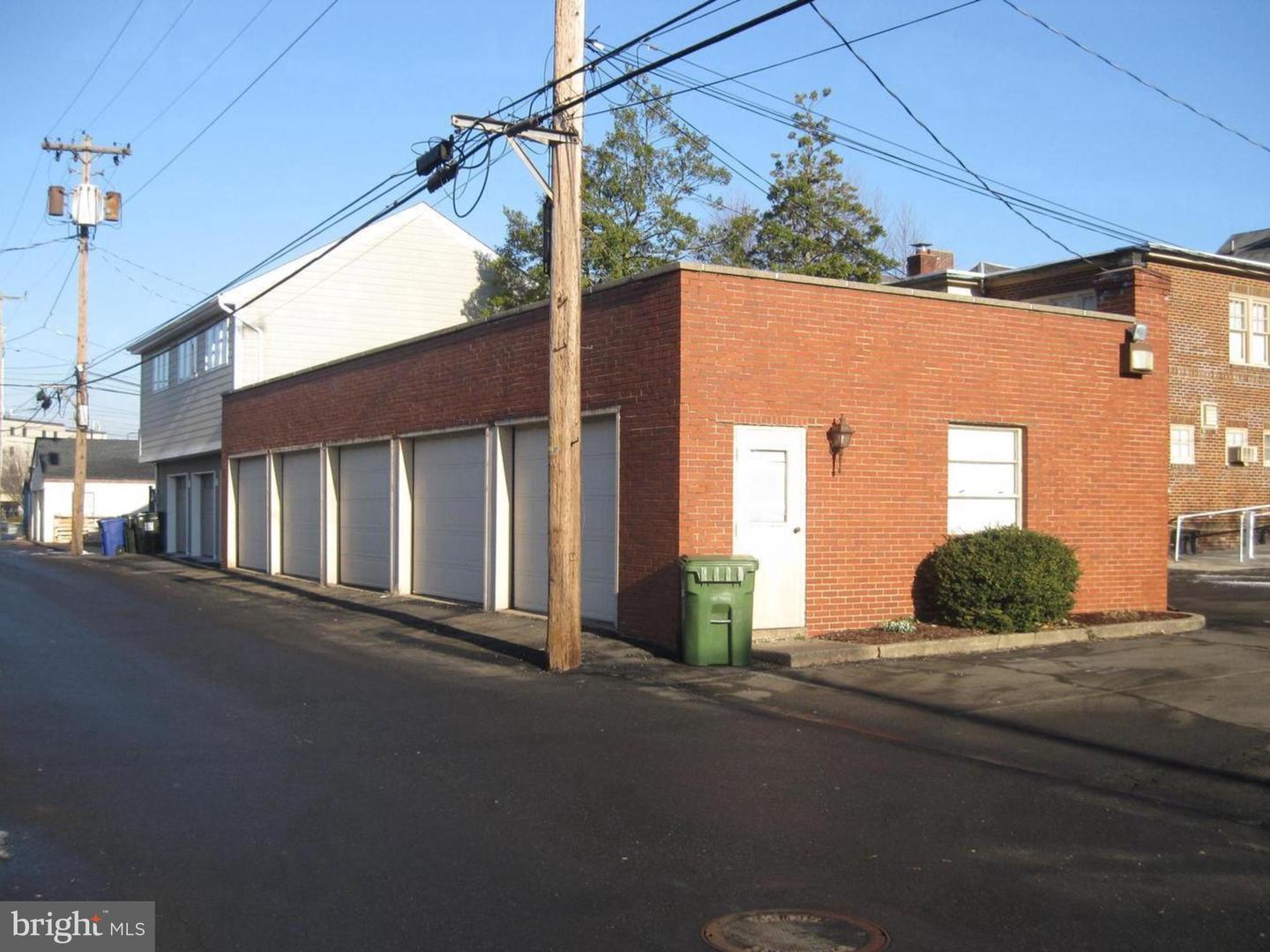 24 E Main St Property Photo 3