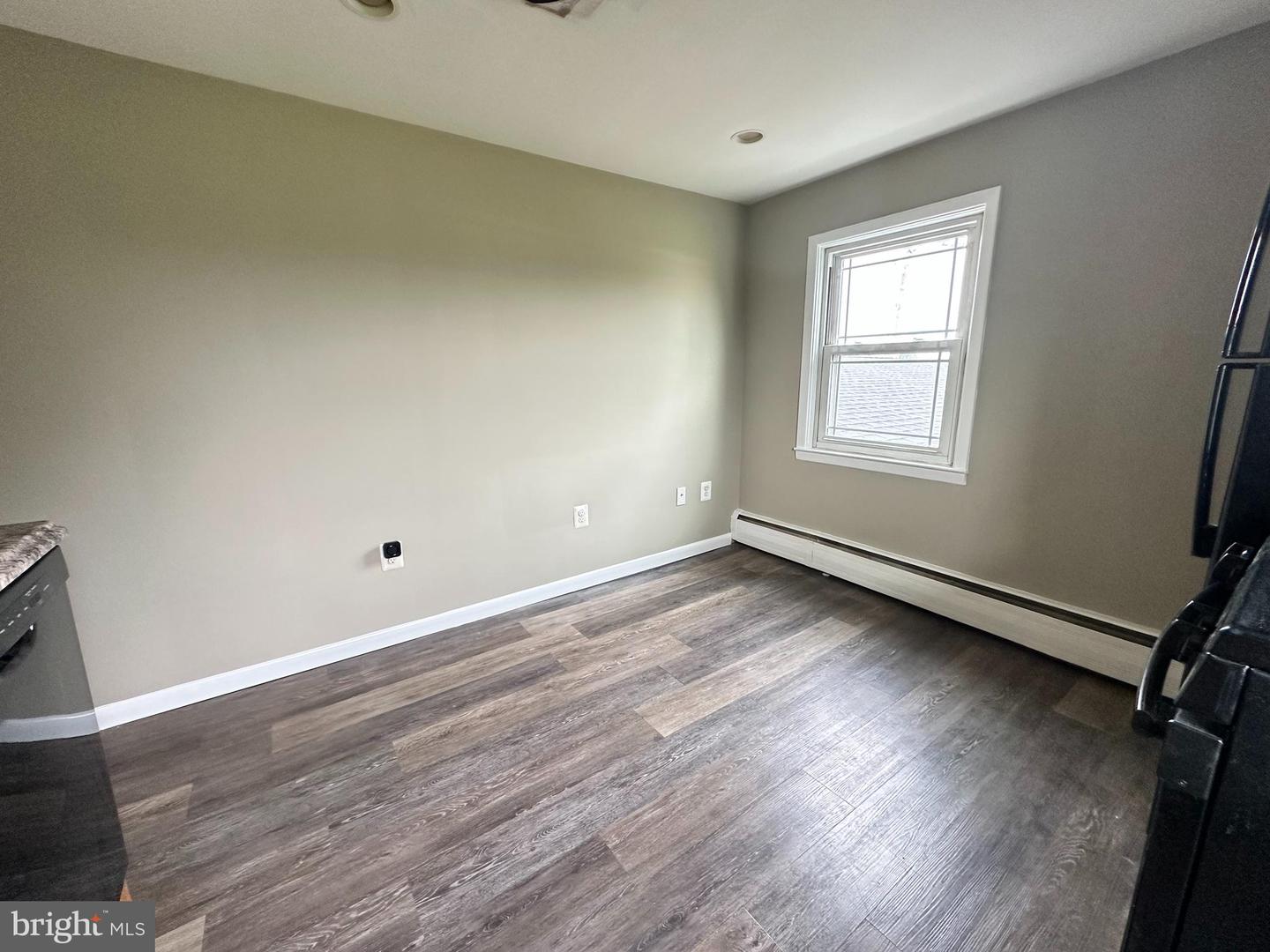1301 N Gravel Pike #b Property Photo 9