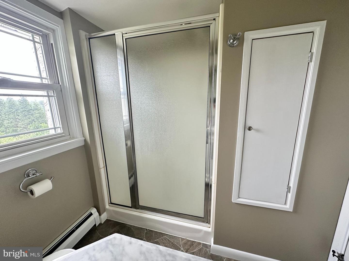 1301 N Gravel Pike #b Property Photo 11
