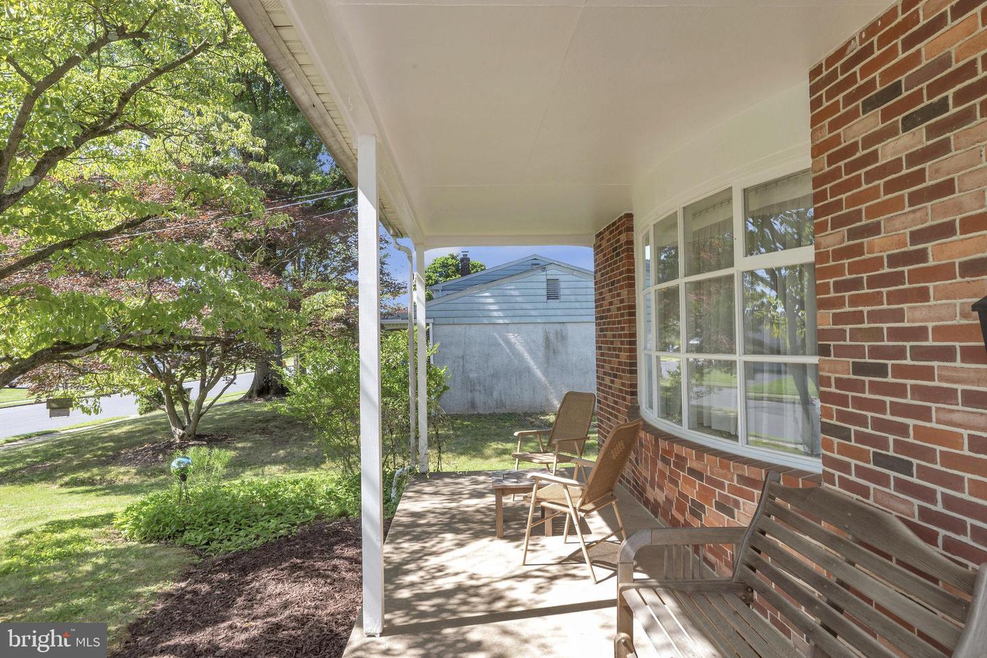 622 Knoll Dr Property Photo 4