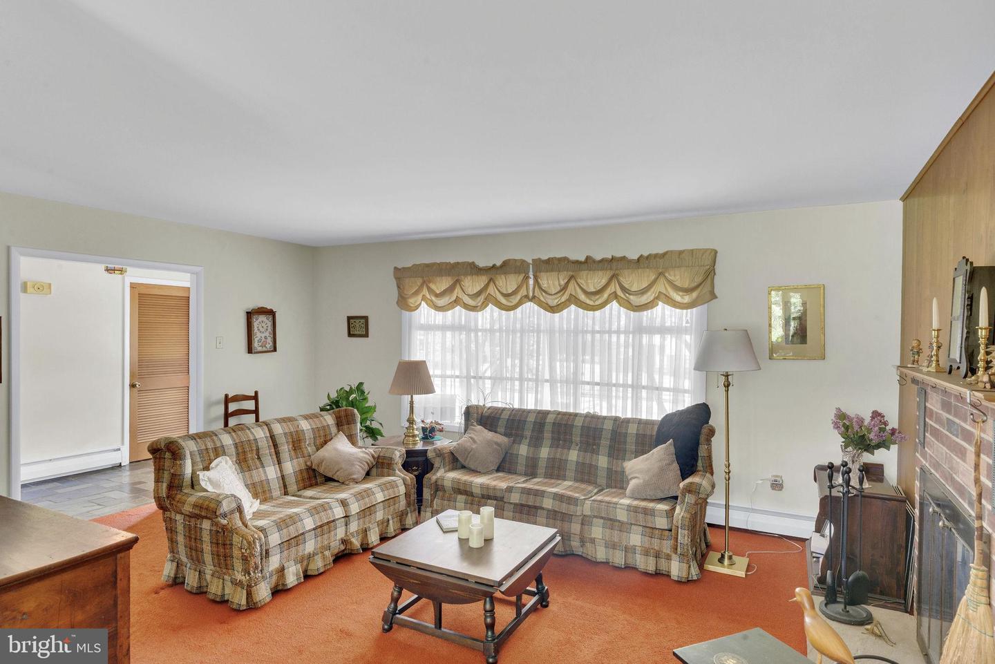 622 Knoll Dr Property Photo 8