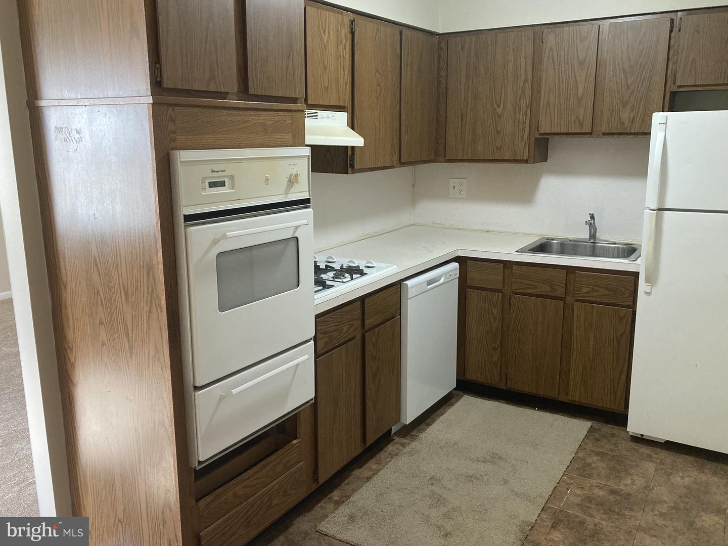 1600 Church Rd #a-300 Property Photo 5