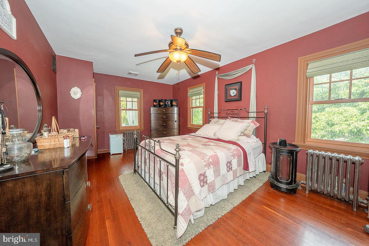 156 Pencoyd Ave Property Photo 12
