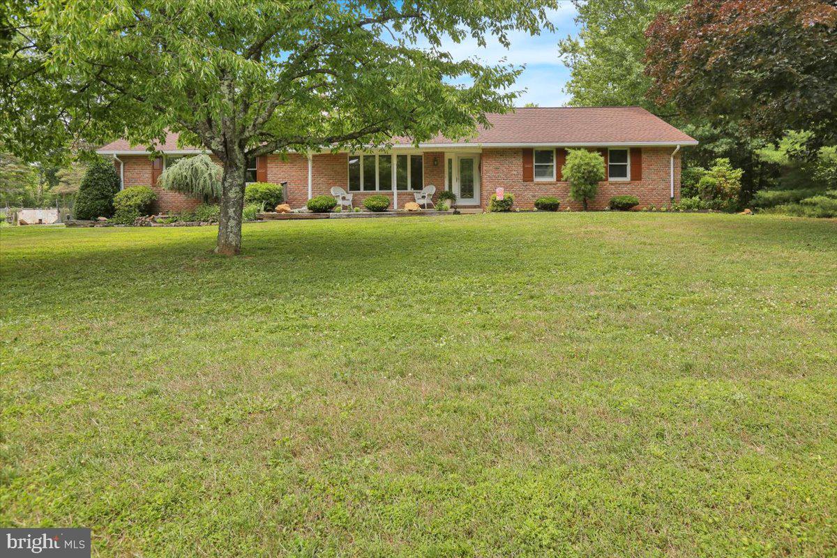 1097 Soffa Rd Property Photo 1