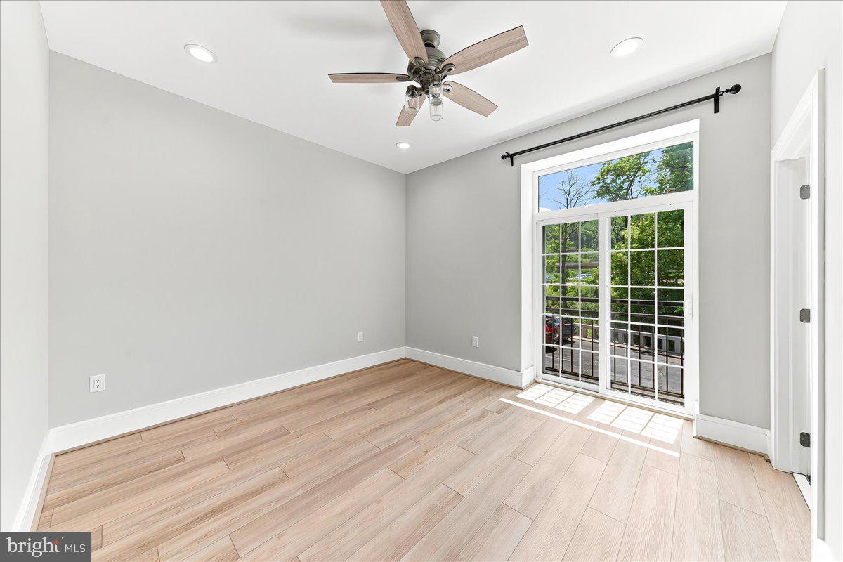 537 Apple St #101 Property Photo 17