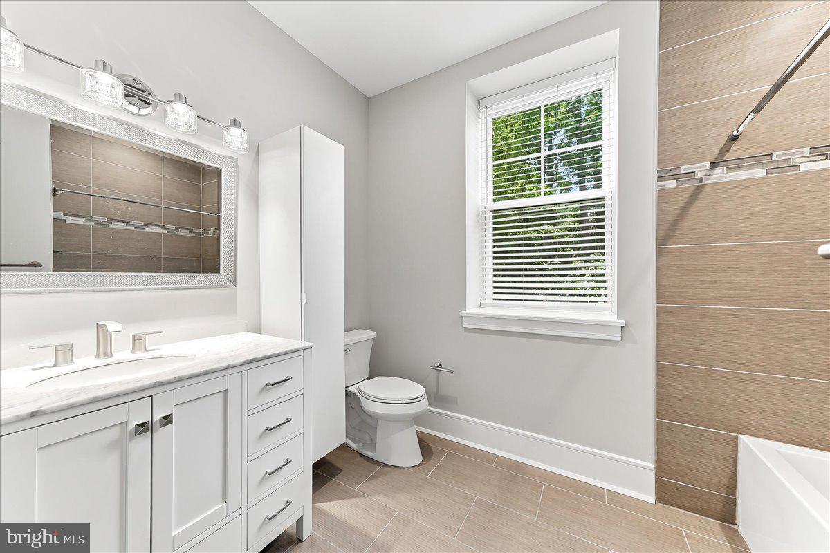 537 Apple St #101 Property Photo 25