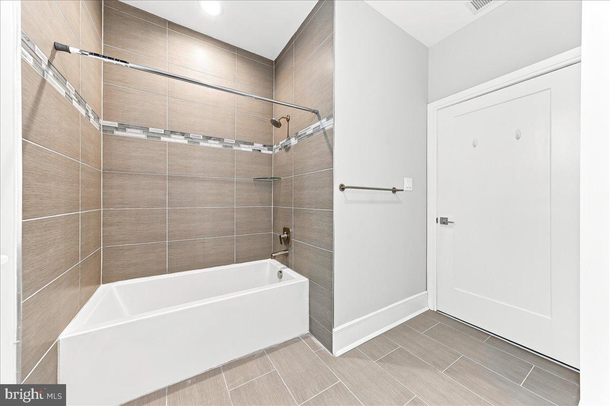 537 Apple St #101 Property Photo 26