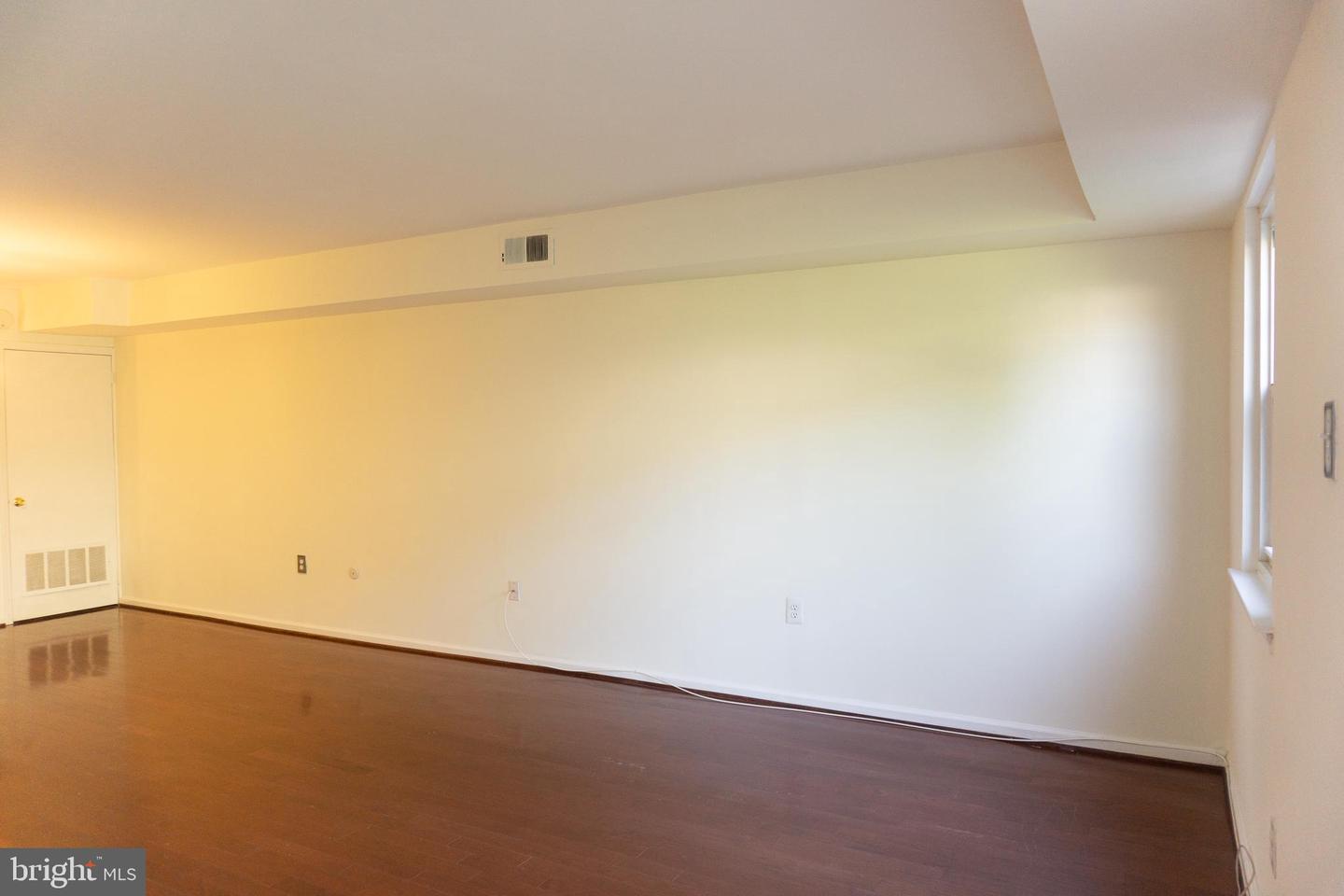 37 Winston Ct #105 U-37 Property Photo 6