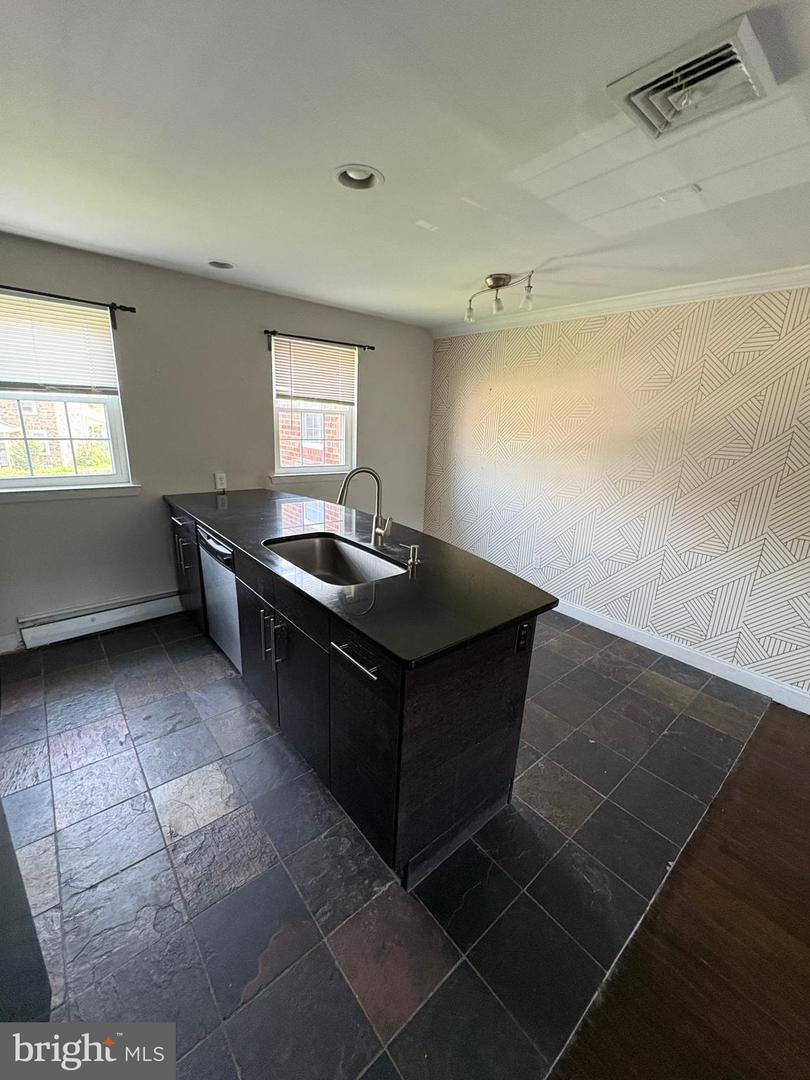 210 Trinity Ave #c5 Property Photo 12
