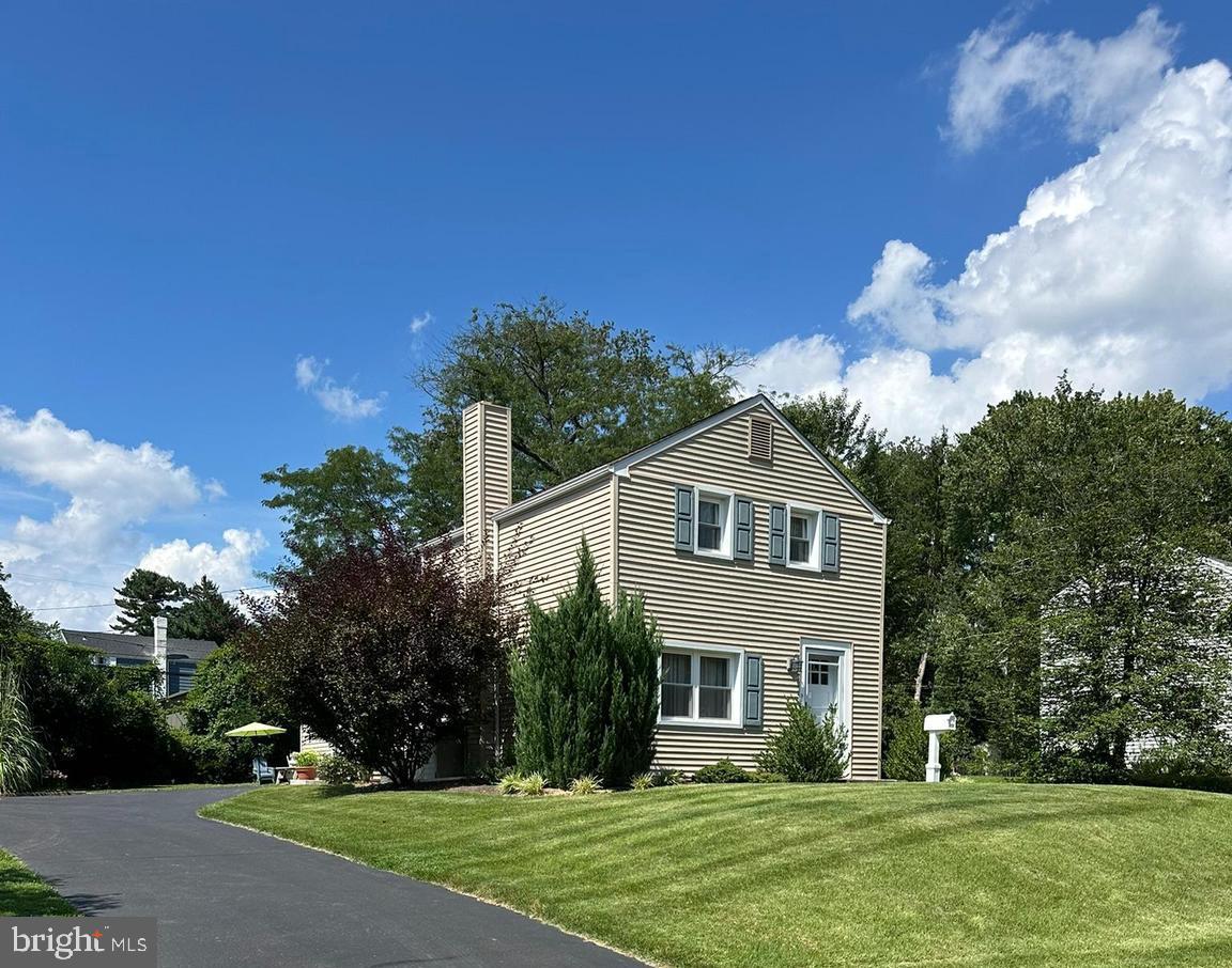 217 Lyster Rd Property Photo 1
